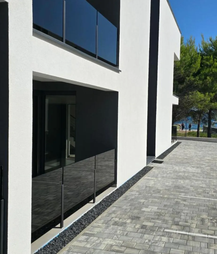 Miliva Apartments Vir Croatia
